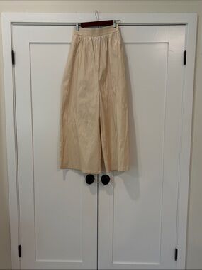 Wide-Leg Women’s Pants in Cream — Relaxed Elastic Waist